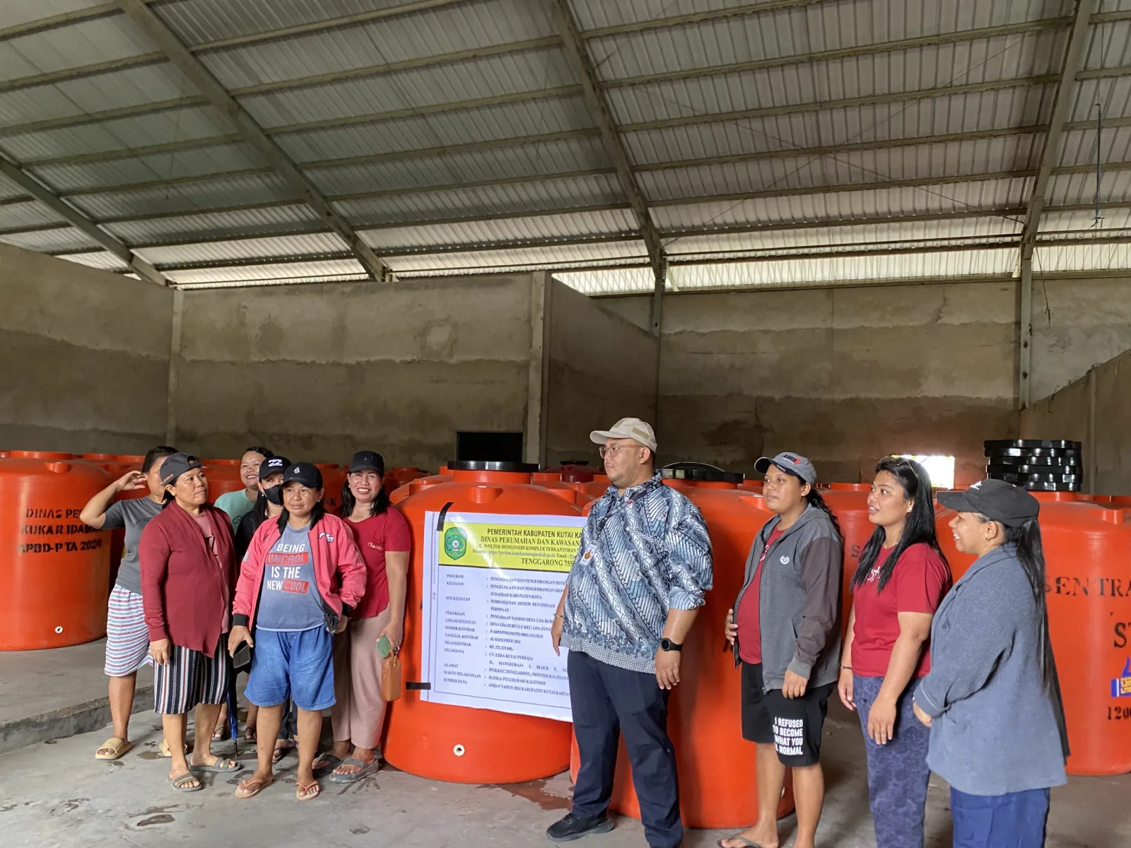 Penyerahan Bantuan TANDON dari DISPERKIM Kab.Kukar