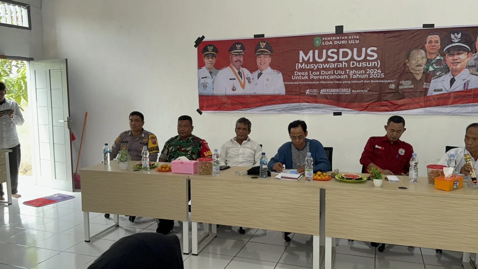 Musyawarah Dusun 5 Batu Hitam Desa Loa Duri Ulu