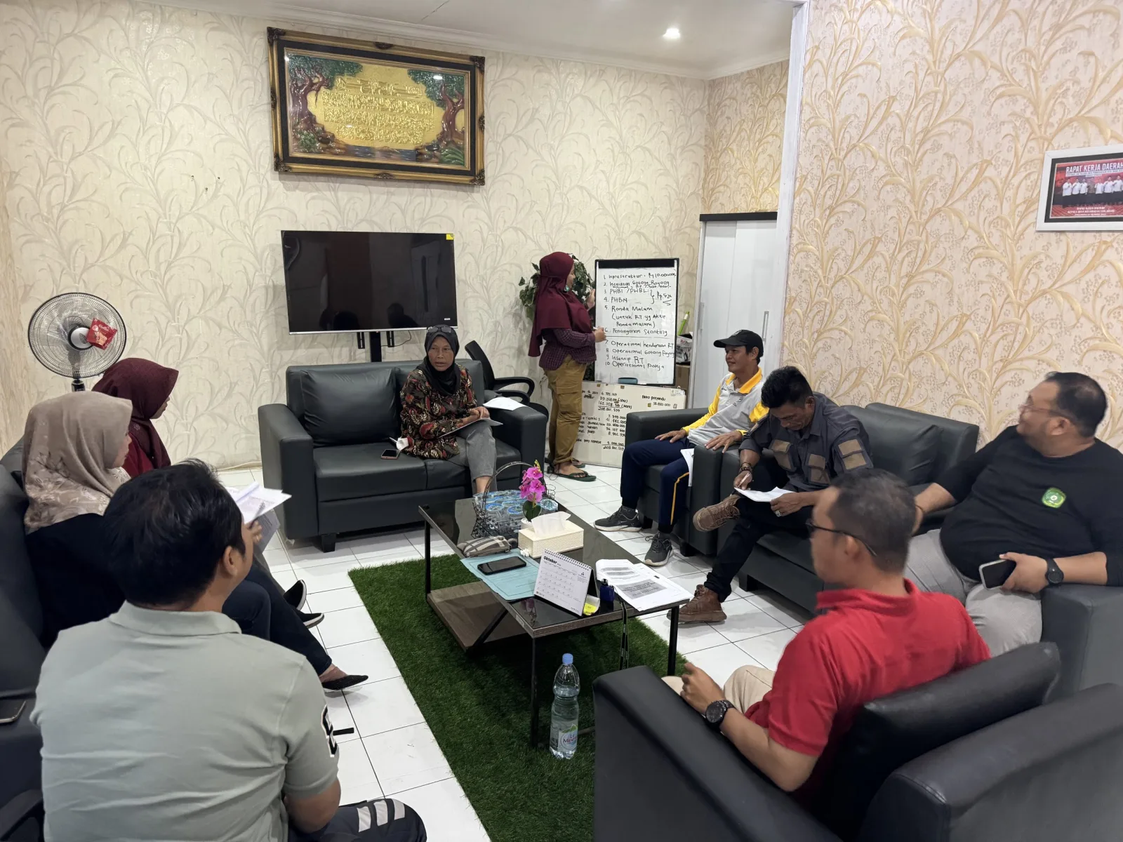 Rapat Penyusunan Anggaran BKKD RT TA 2025 bersama PENDEKAR dan KADUS