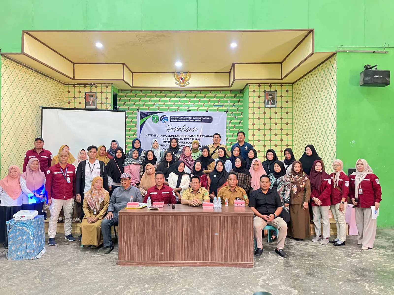 Sosialisasi Ketentuan Komunitas Informasi Masyarakat (KIM) dan Validasi Data KIM di Desa Loa Duri Ulu
