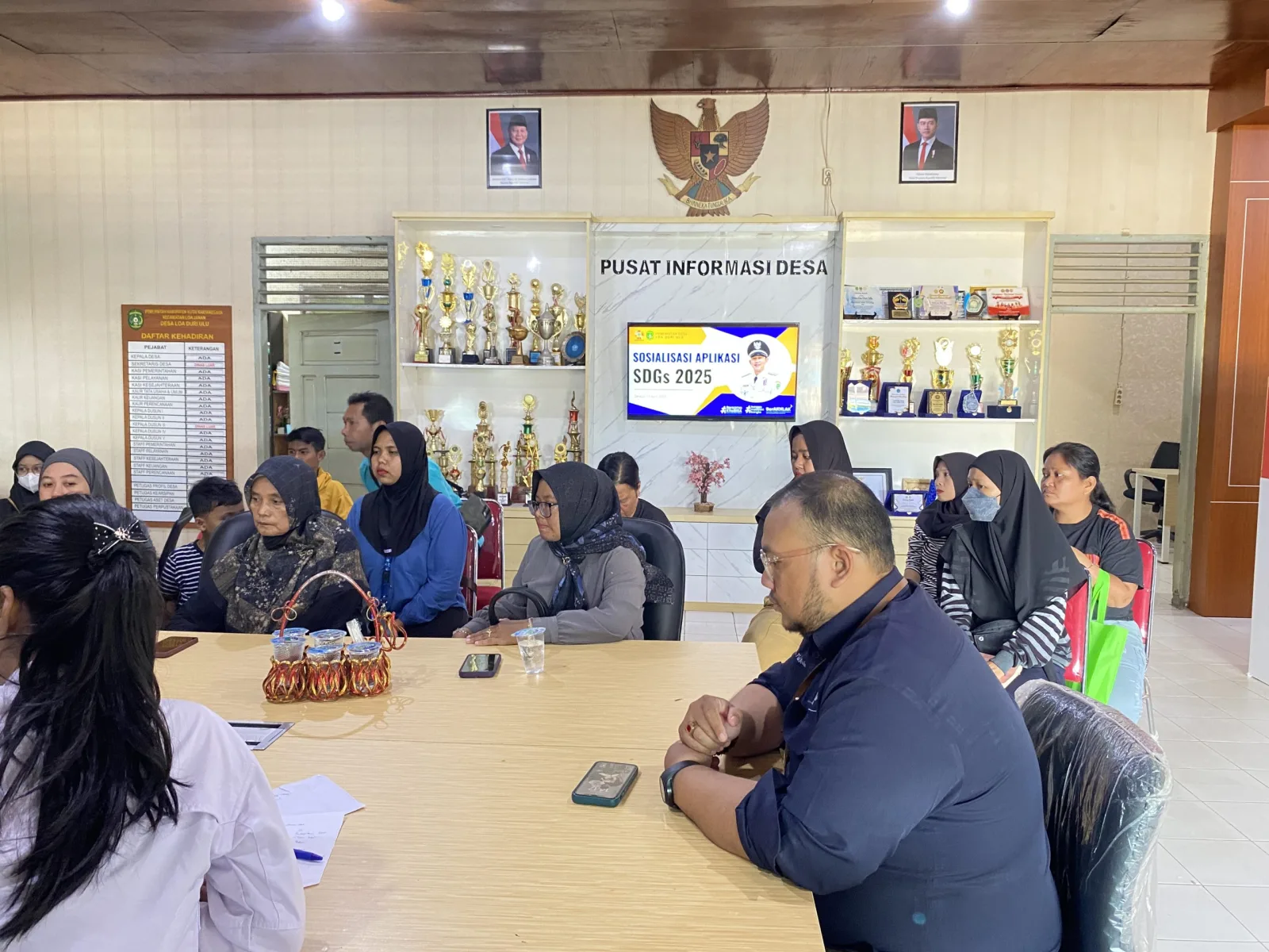 Sukseskan Pendataan Berkelanjutan, Enumerator Desa Loa Duri Ulu Ikuti Sosialisasi Aplikasi SDGs 2025