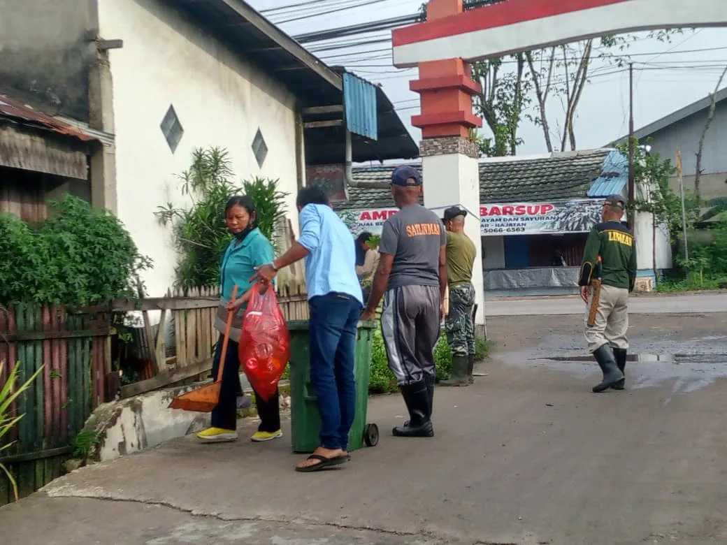 Gerakan ASRI Digelorakan, Pemdes Loa Duri Ulu Siapkan Lingkungan Nyaman Jelang Ramadhan
