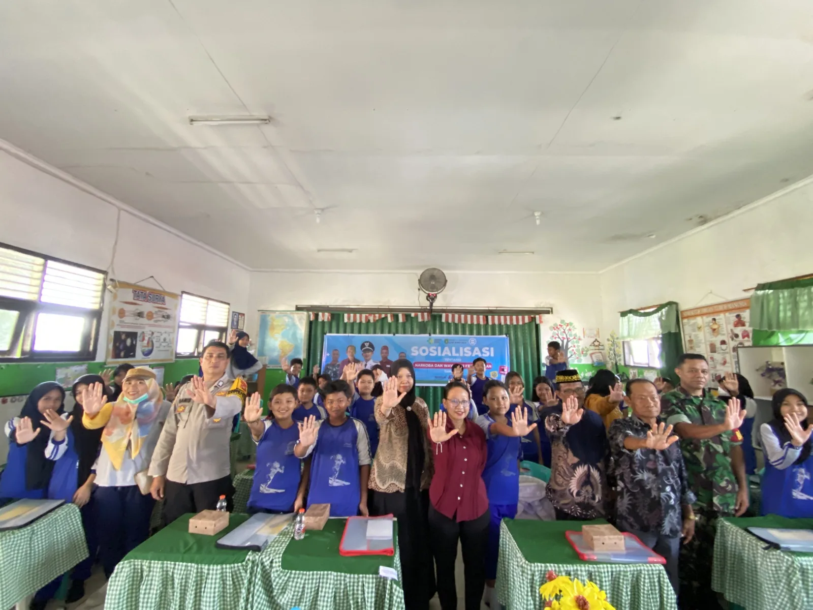 Pelajar di Tiga Sekolah di Desa Loa Duri Ulu Dibekali Anti-Narkoba dan Semangat Kebangsaan Selama Tiga Hari