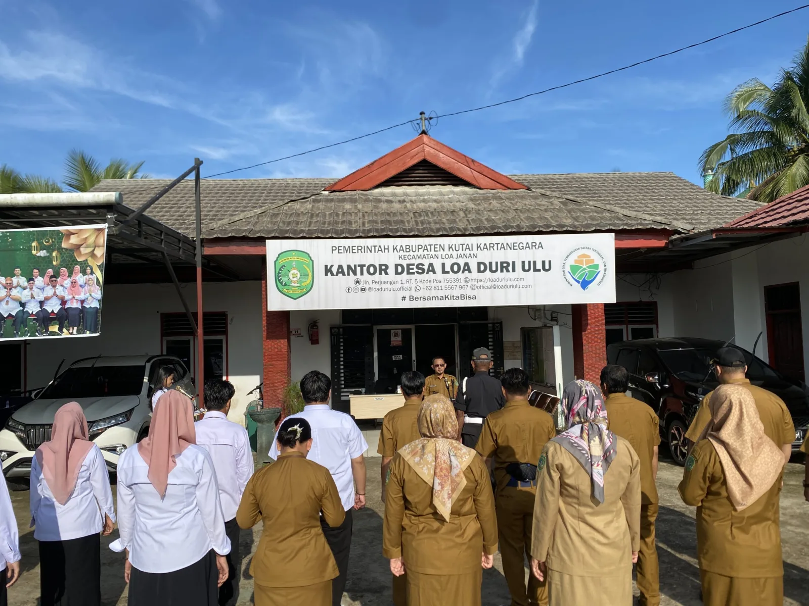 Semangat Baru Pasca Lebaran: Apel Pagi dan Halal Bihalal Warnai Hari Pertama Kerja di Desa Loa Duri Ulu