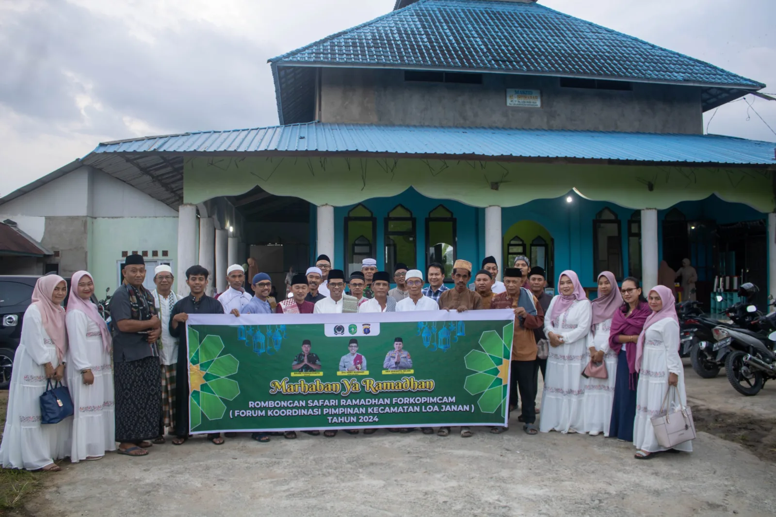 Buka Puasa Bersama Tim Safari Ramadhan (Loa Duri Seberang)