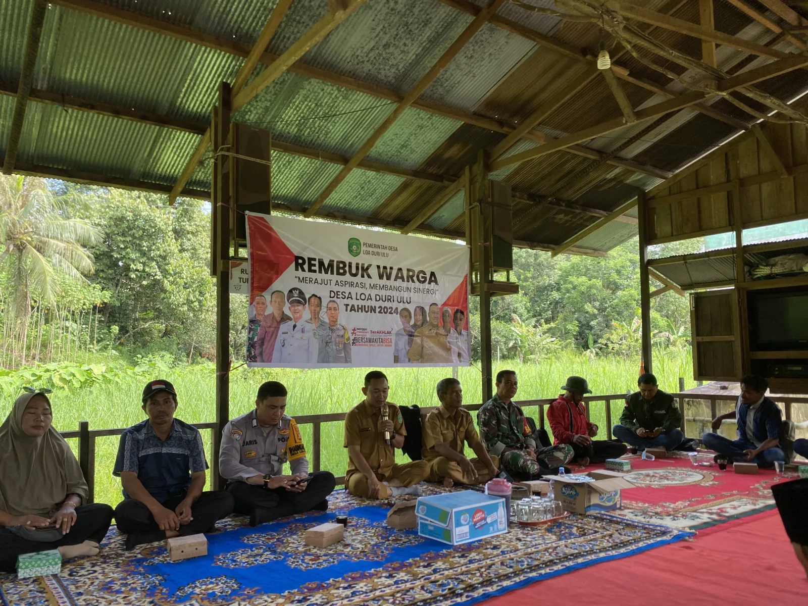 REMBUK Warga Desa Loa Duri Ulu