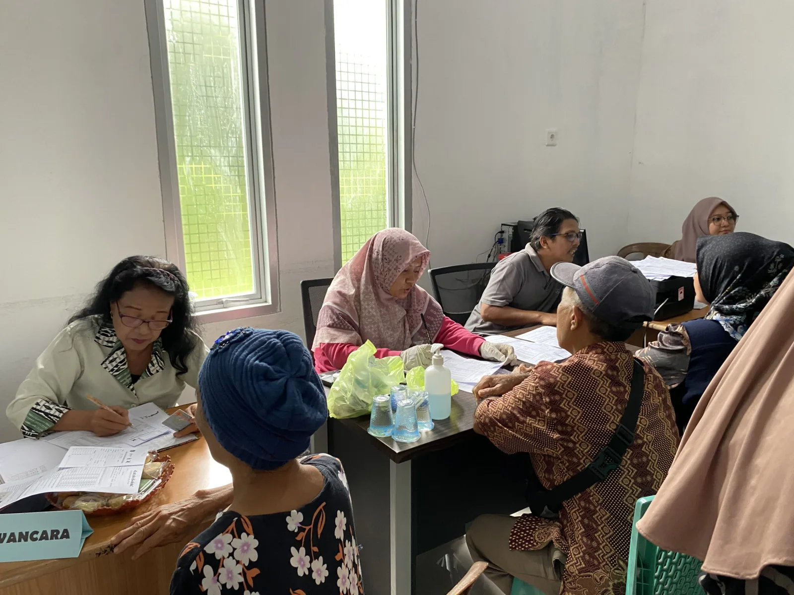 Heboh di Puskesmas Pembatu Loa Duri,Pulang Bawa Sembako!