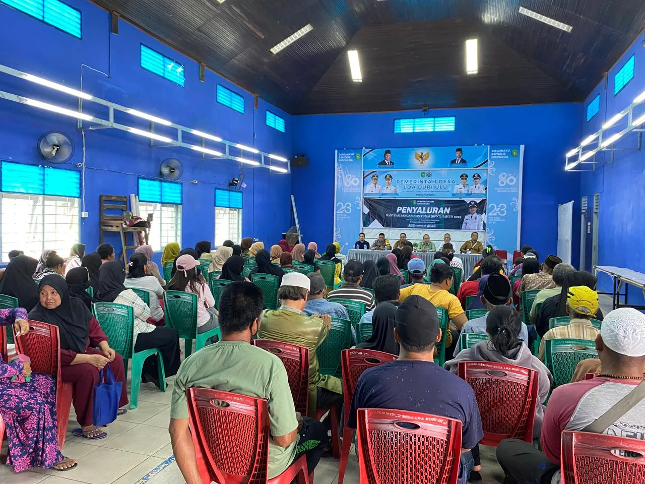 Warga Loa Duri Ulu Tersenyum Bahagia — Ada Kabar Baik dari Program BPNT!