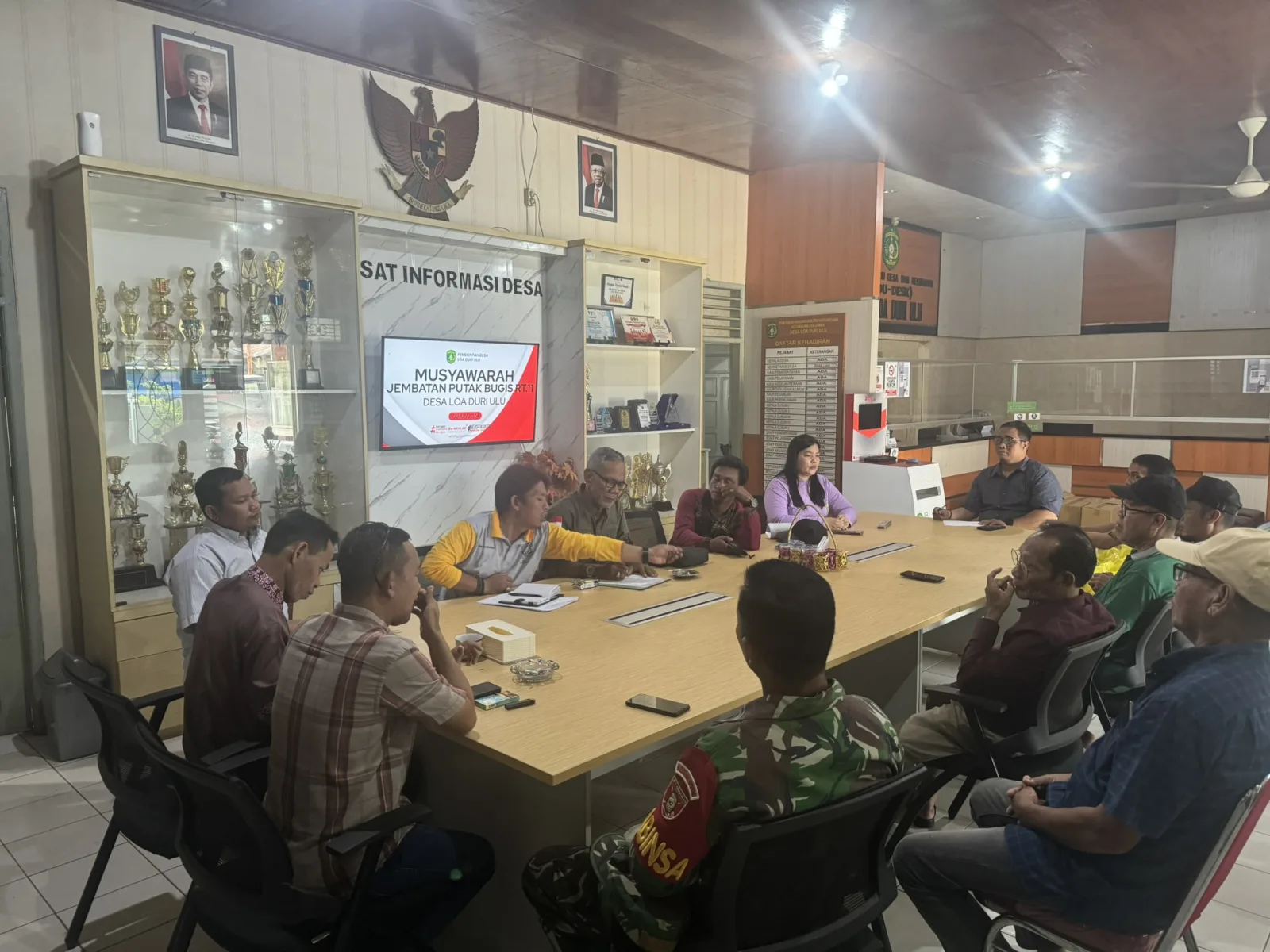 Musyawarah Desa Bahas Pembongkaran Jembatan Putak Bugis di RT 11 Desa Loa Duri Ulu