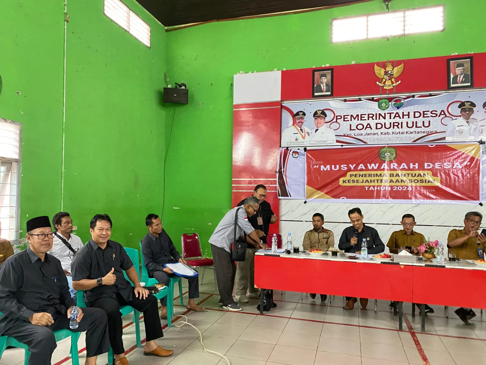 Musyawarah Desa DTKS di Loa Duri Ulu: Mengoptimalkan Data Terpadu Kesejahteraan Sosial