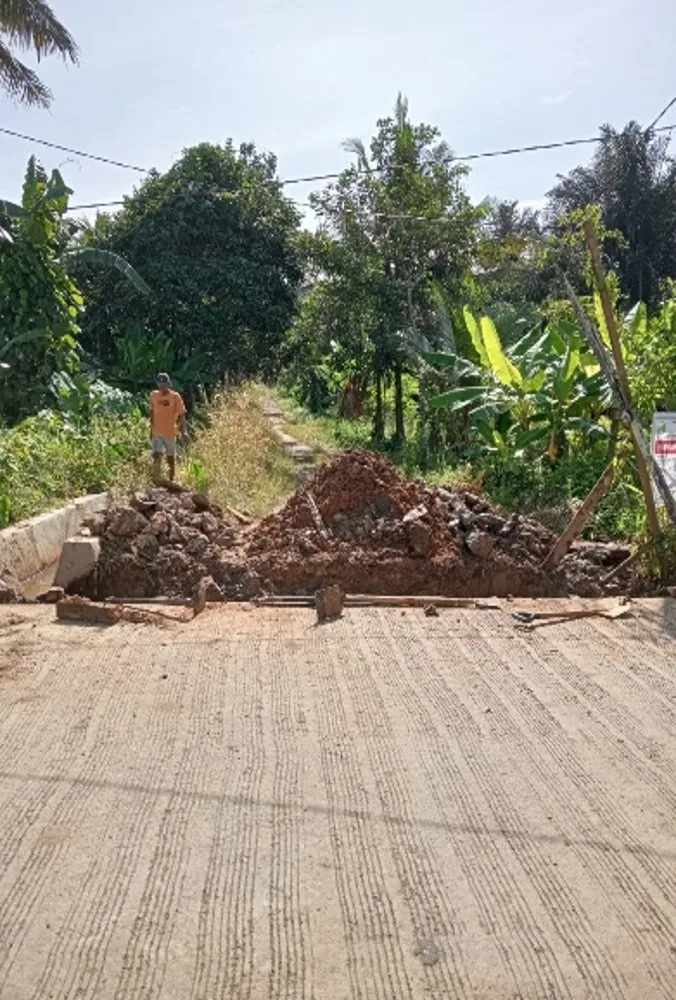 Pembangunan Gorong-gorong Jl.Karya Baru RT.10