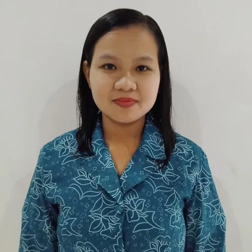 Yusrianti Padang