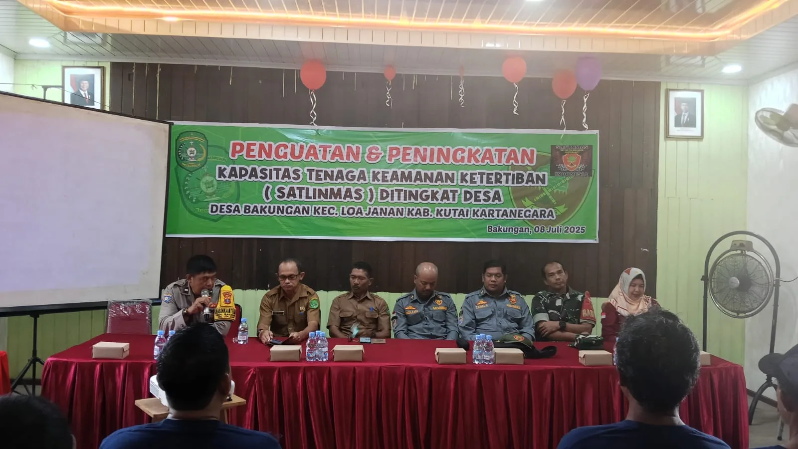 Penguatan dan Peningkatan Kapasitas Satlinmas Desa Bakungan: Satlinmas Siap Jaga Keamanan dan Ketertiban Desa