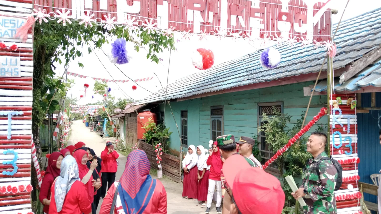 Penilaian Gapura oleh Kecamatan